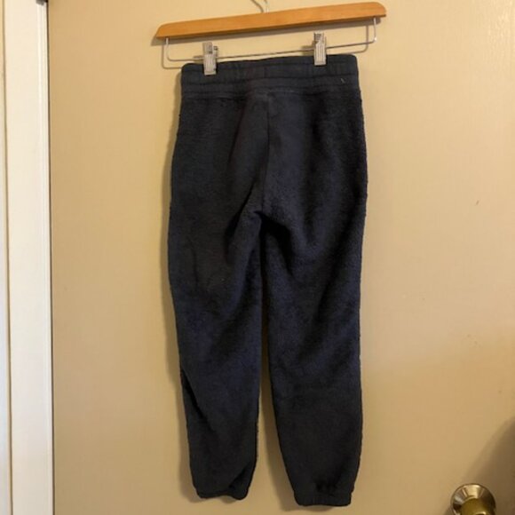 Gray Gap Fleece Pants - Picture 3 of 3